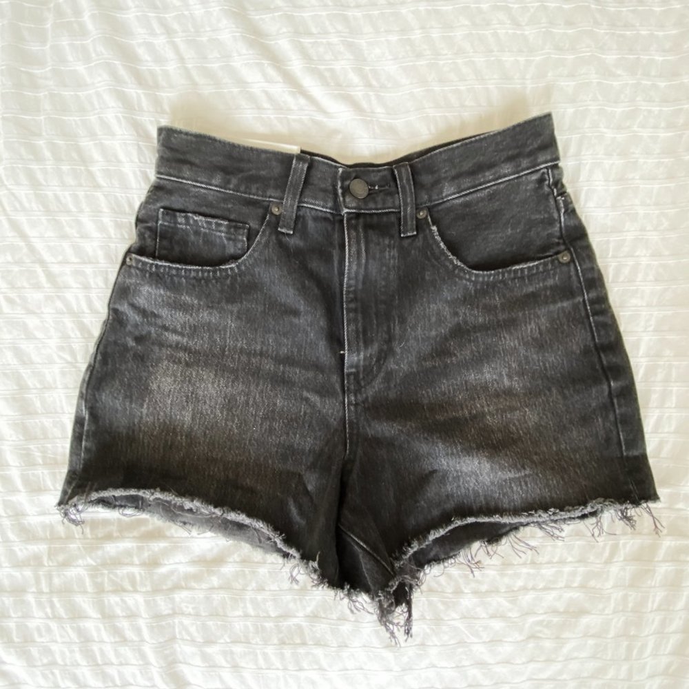 UNIQLO Dark Gray Denim High-Rise Shorts 24in